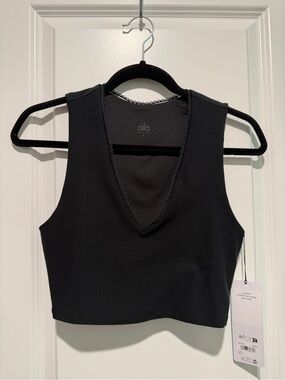 Alo Yoga Alosoft Affection V Neck Bra Tank